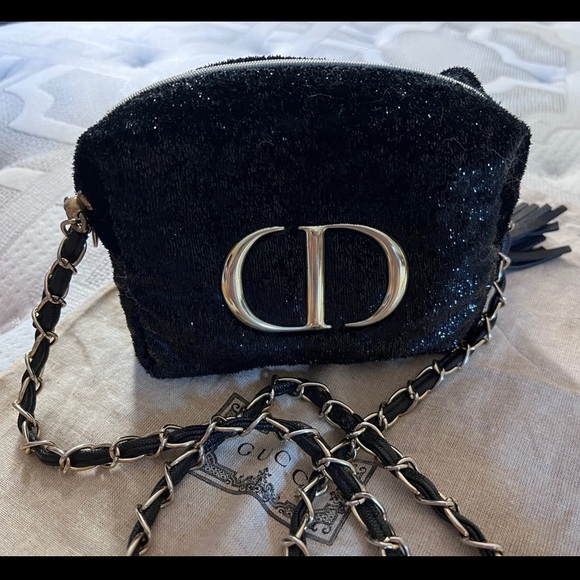 Christian Dior Cosmetic Crossbody Bag - Picture 2 of 8